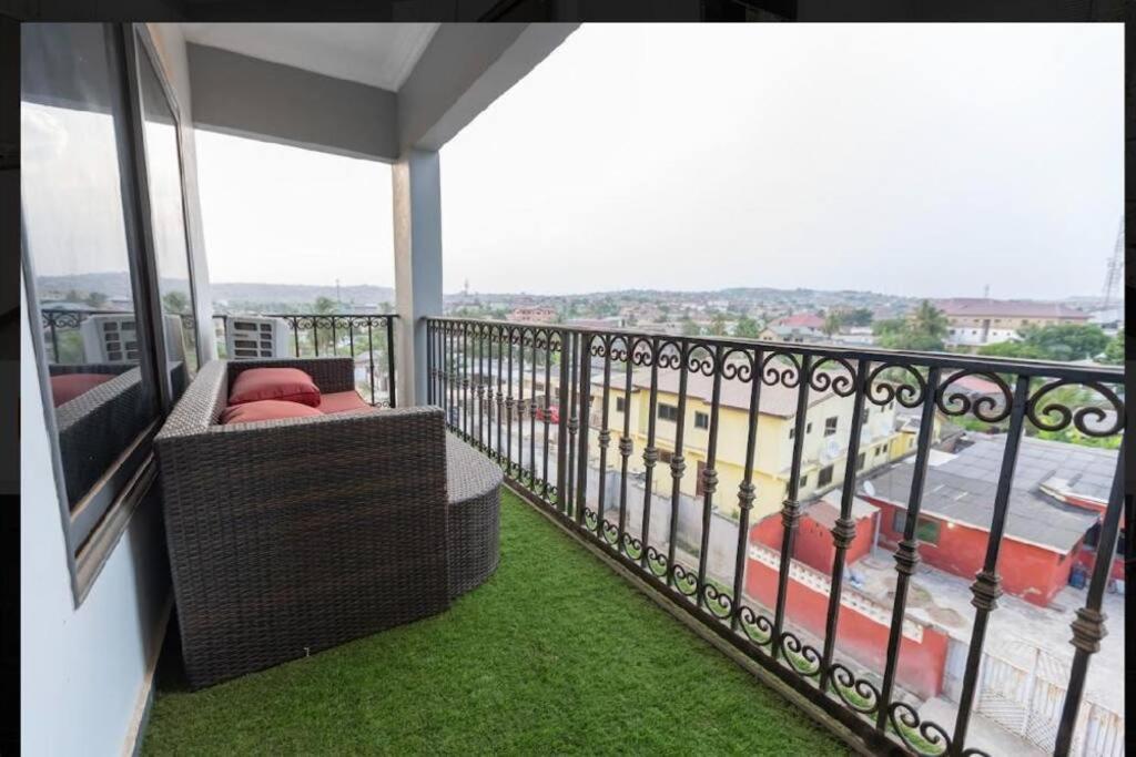 Cozy Penthouse ,Accra Ghana Owuraman Екстериор снимка